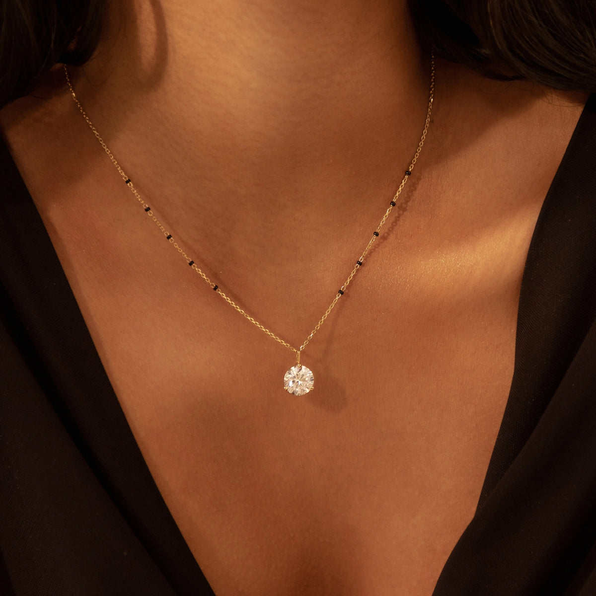 Malini Mangalsutra on model
