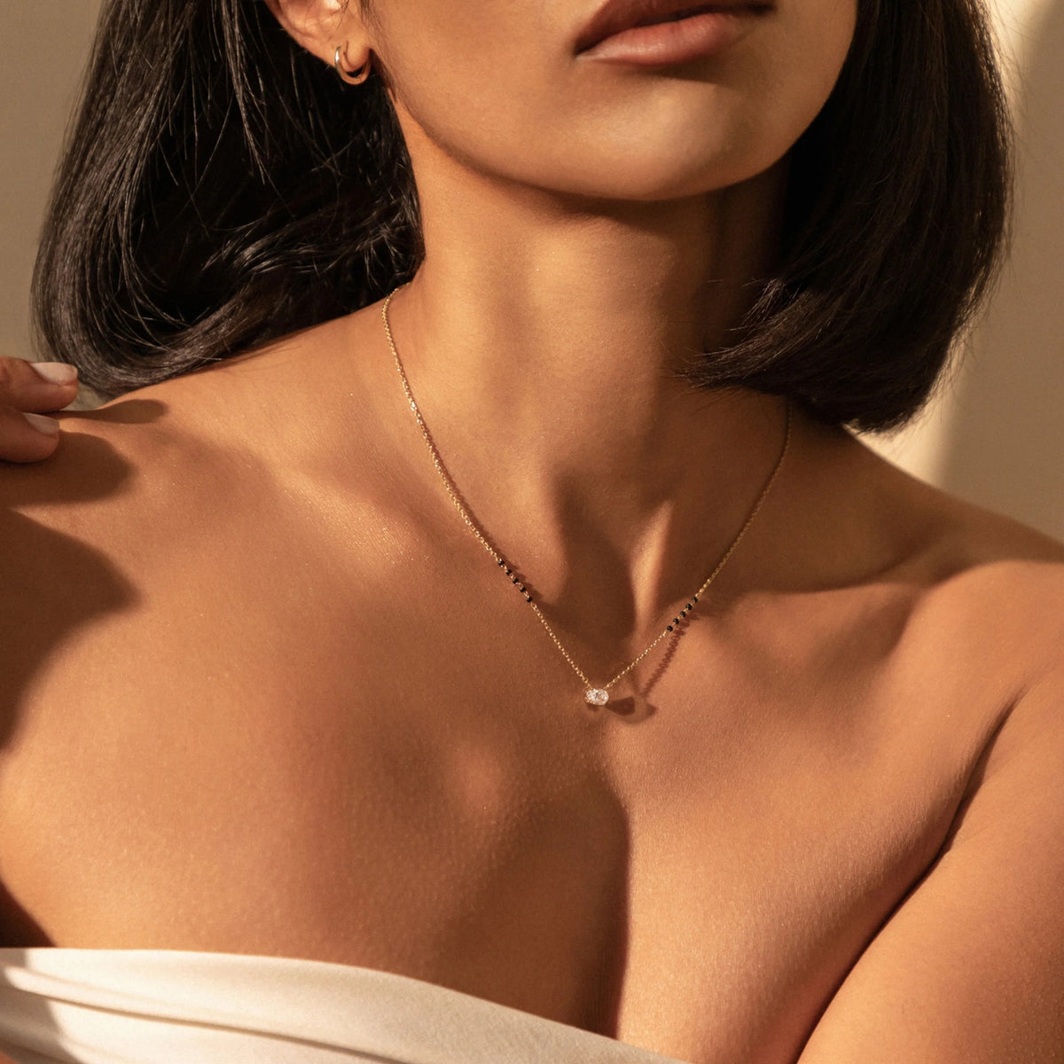 Nikki Mangalsutra on model