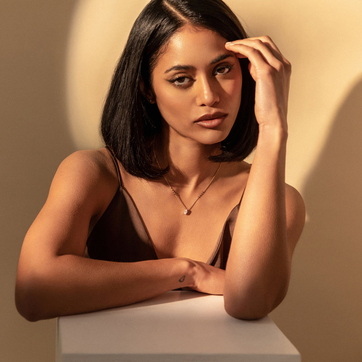Model wearing the Ami Mangalsutra, look 4