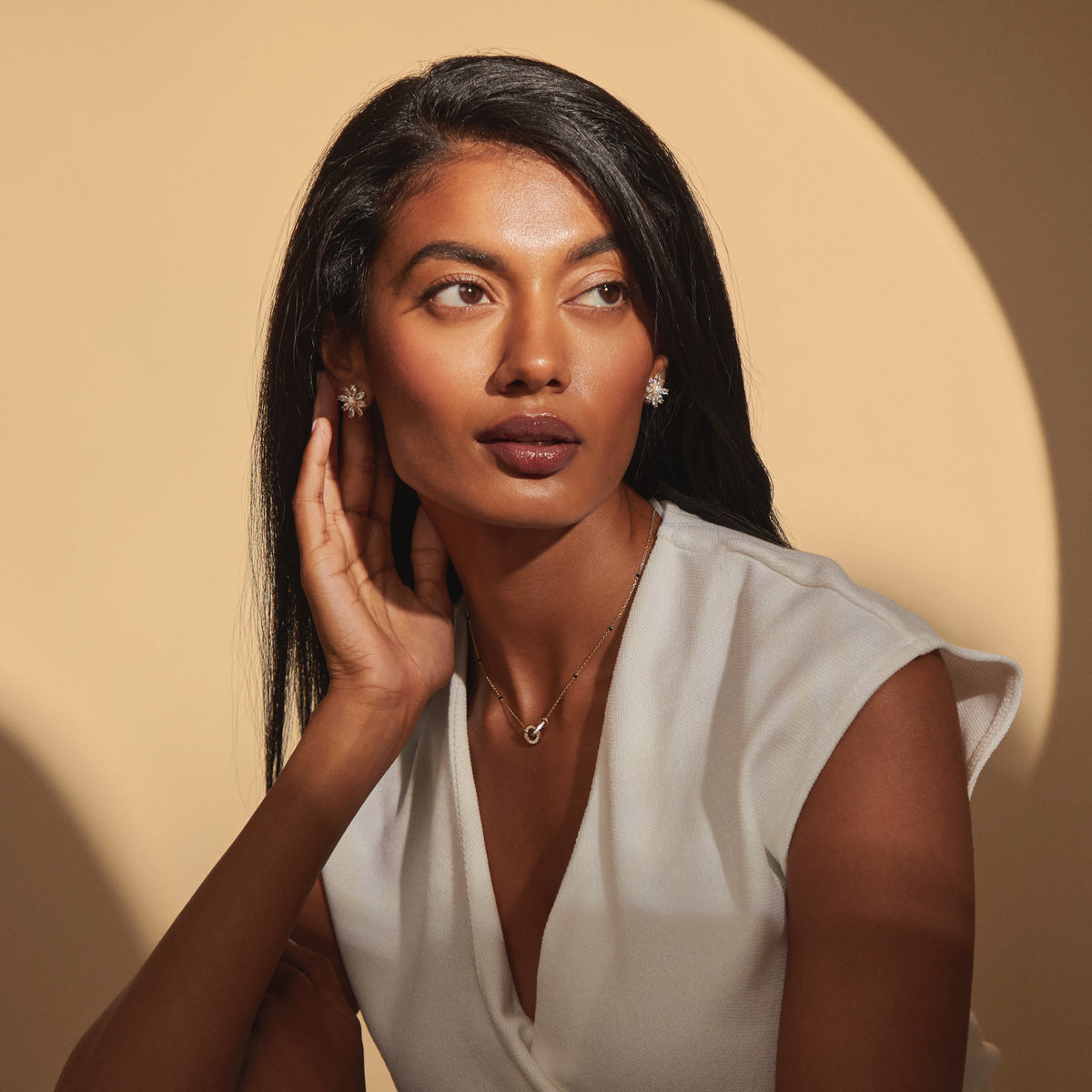 Model wearing the Anvita Mangalsutra, look 2