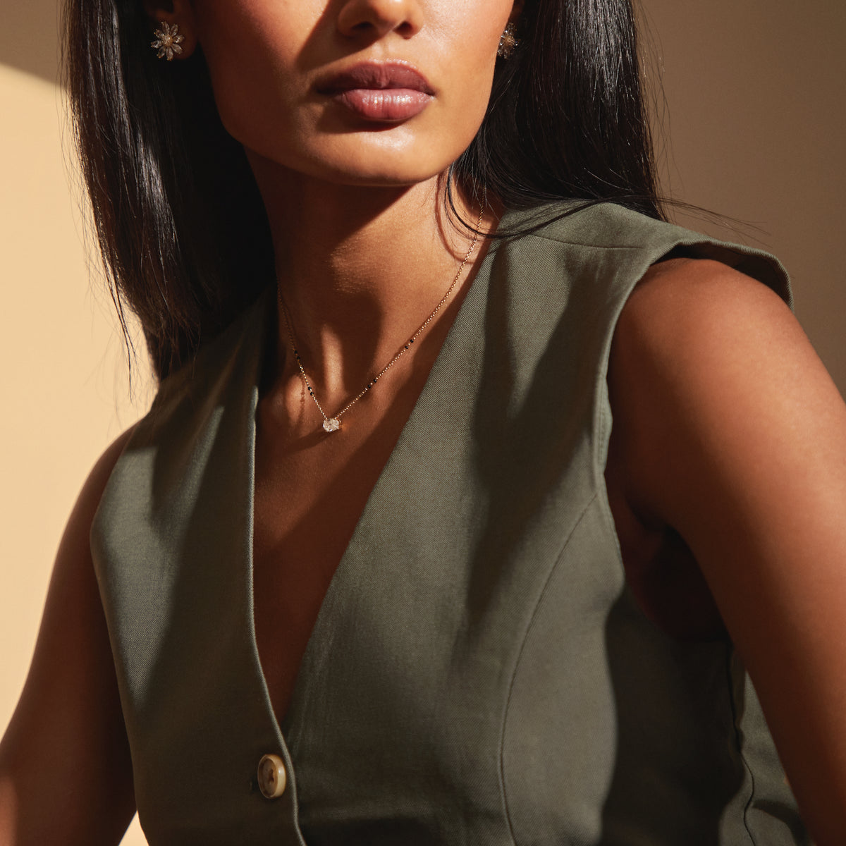 Model wearing the Maahi Mangalsutra, look 2