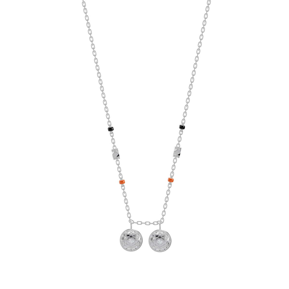 Neha Thaali in 18-karat white gold with a reversible Telugu bottu thaali, front view
