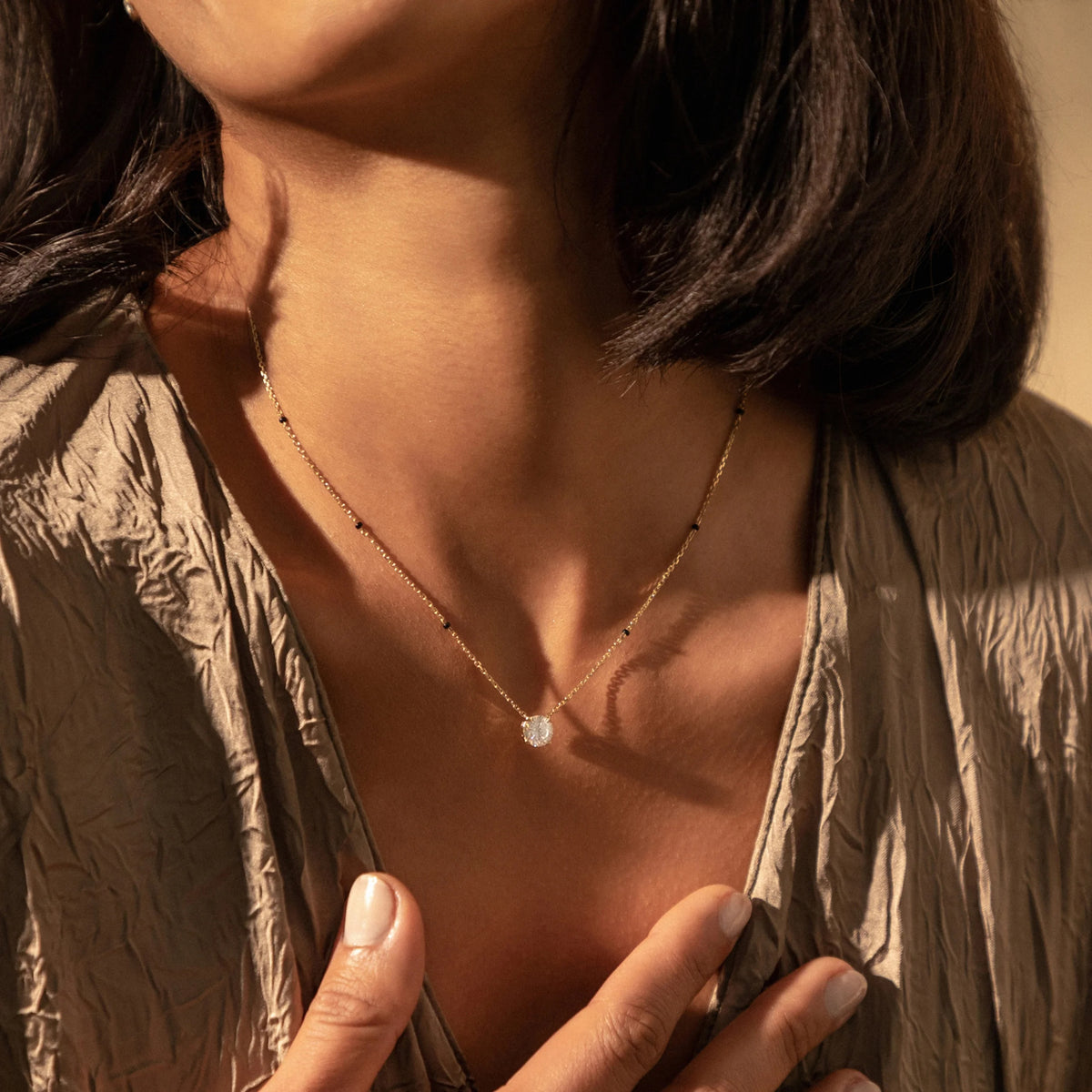 Model wearing the Roshni Mangalsutra, look 2