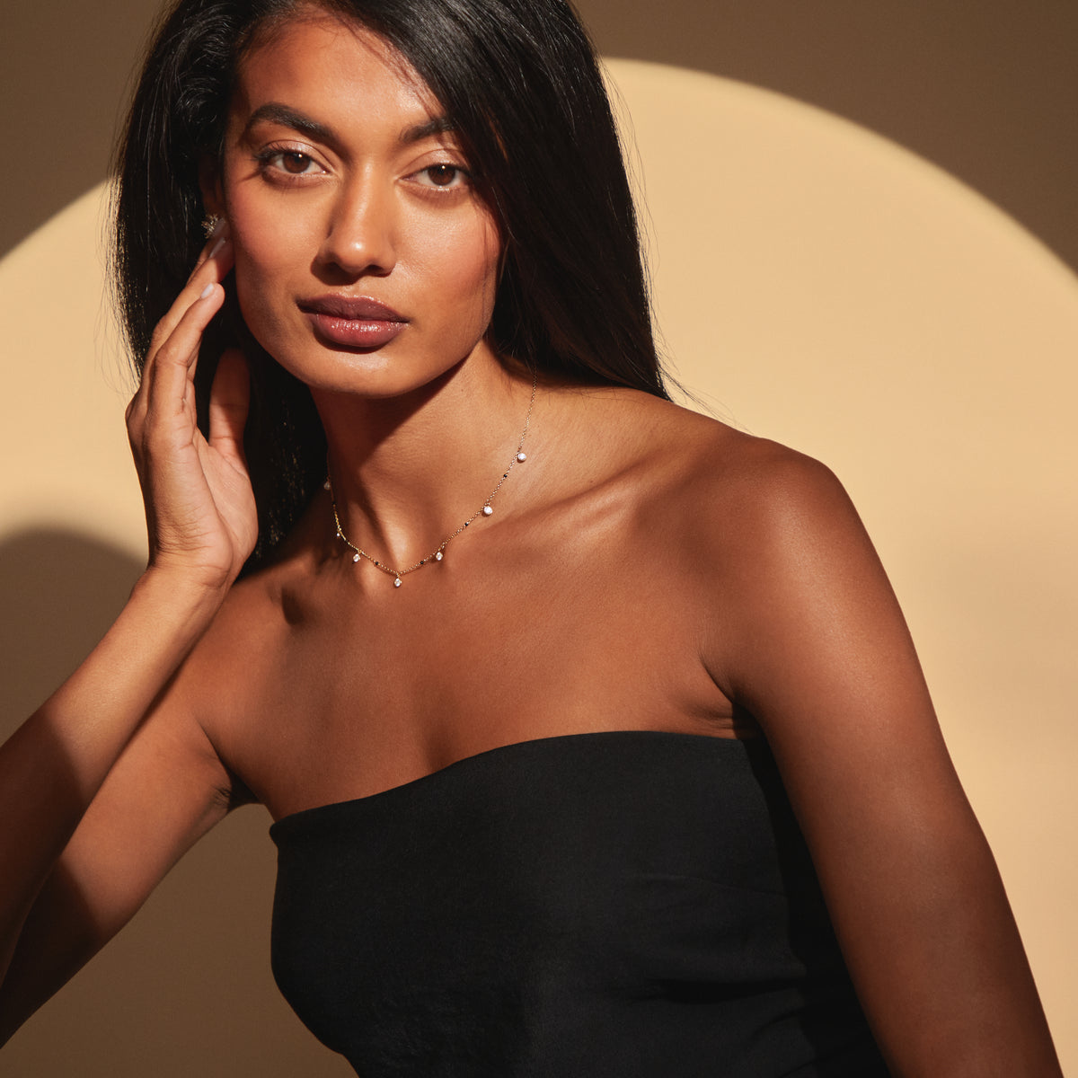 Model wearing the Sanjana Mangalsutra, look 3