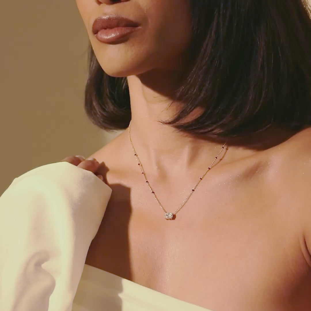 Video of the Maya Mangalsutra worn by a model